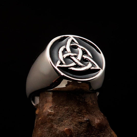Nicely crafted Men's Triquetra Ring Celtic Triskelion Knot Black - Sterling Silver - BikeRing4u