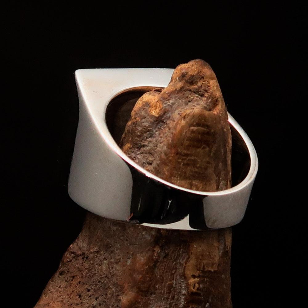 Perfectly crafted Men's Cowboy Ring green Bull Skull - Sterling Silver - BikeRing4u