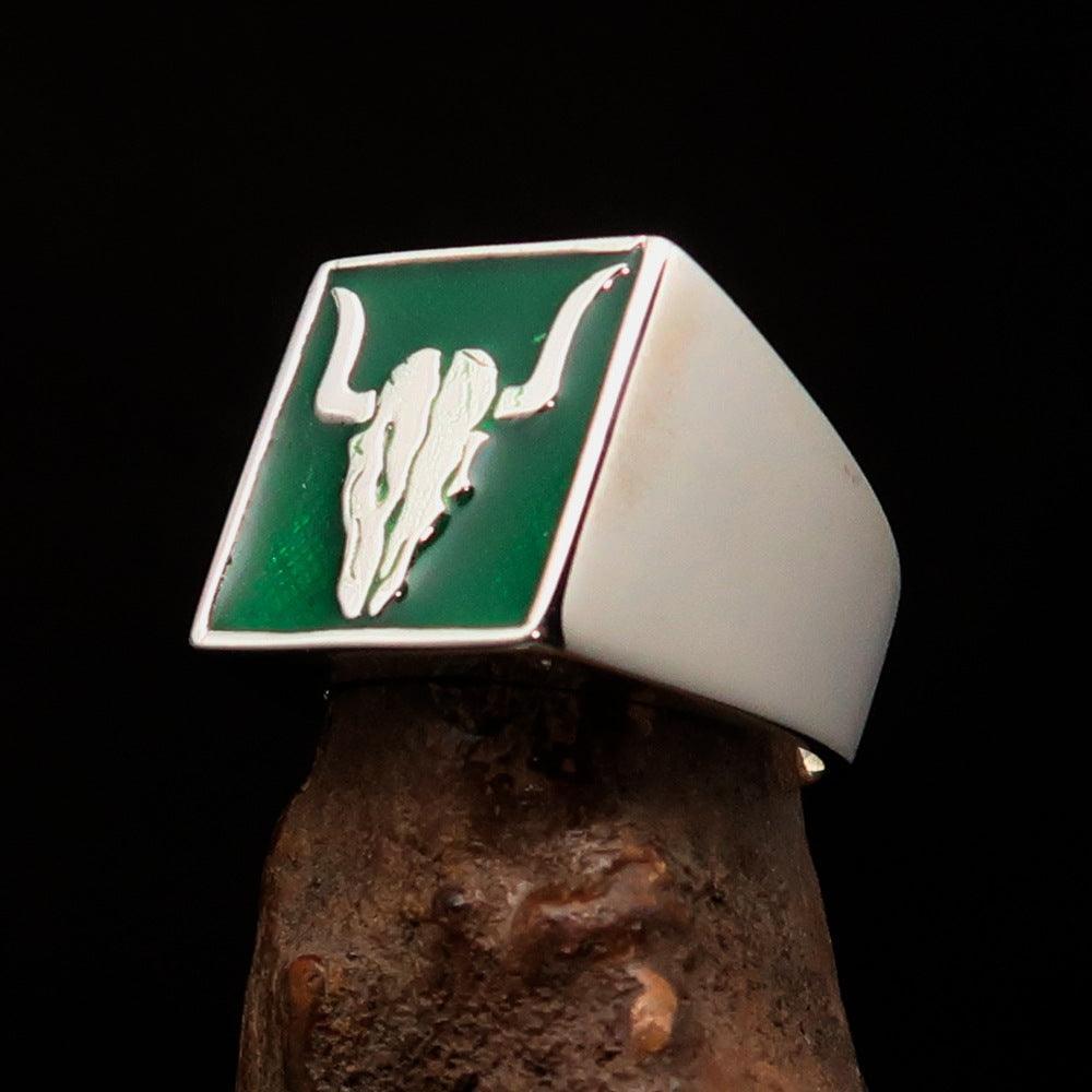 Perfectly crafted Men's Cowboy Ring green Bull Skull - Sterling Silver - BikeRing4u